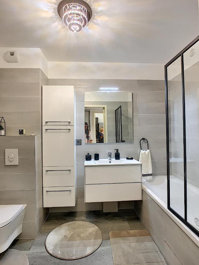 Palm Beach Apartment With A Pool In The Residence Канны Экстерьер фото